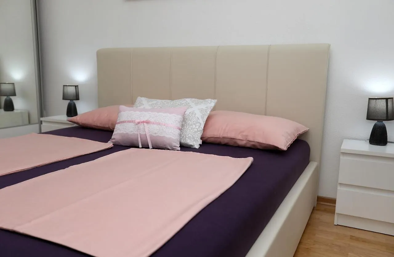 Apartment Apartmani Kolak Trogir Croatia